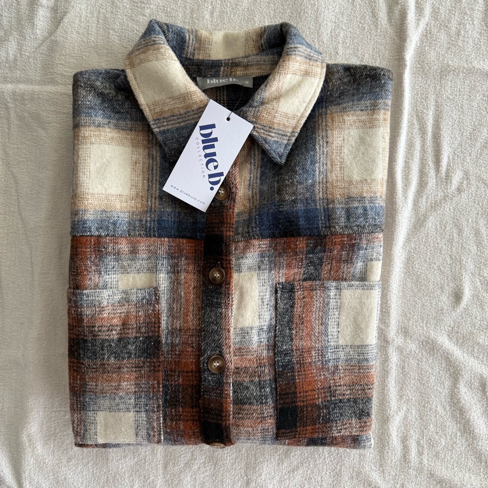 NWT Blue B Plaid Button-Up Shirt Shacket Medium